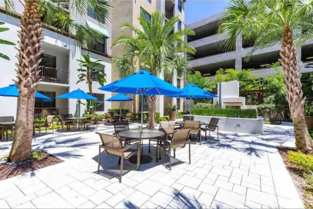 Blooming Journey In Tampa Bay! Apartment Exterior foto